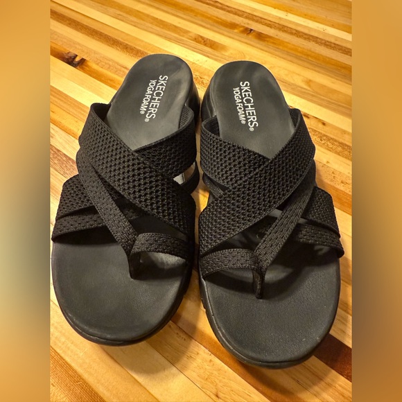 Skechers Shoes - Skechers Black Yoga Foam Slide Sandals, size 9
